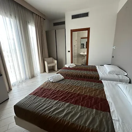 San Clemente Hotel 4*
