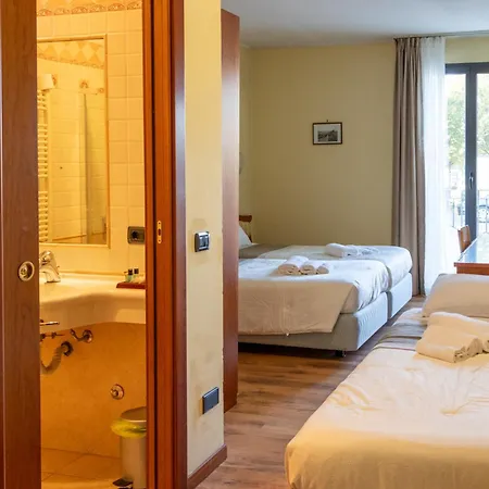 Hotell San Clemente 4*