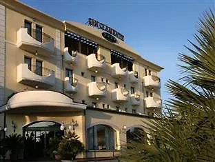 圣克莱门特酒店 4*