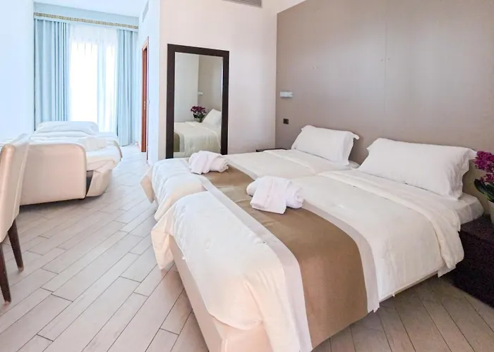 圣克莱门特酒店 圣阿兹吉罗迪奥